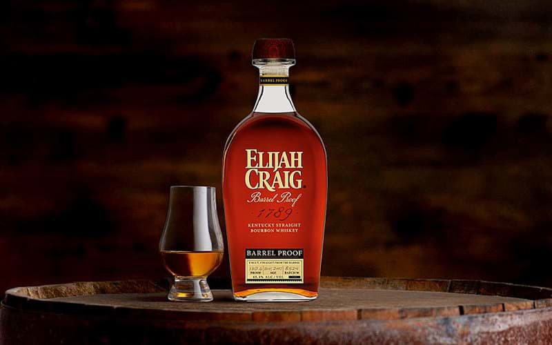 Rượu Elijah Craig Small Batch