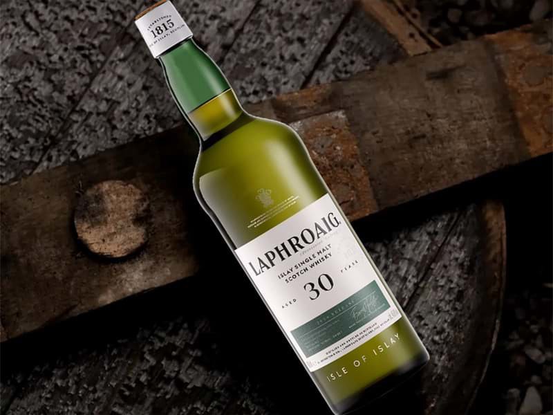 Laphroaig 30 Year Old 2024 Edition được phát hành