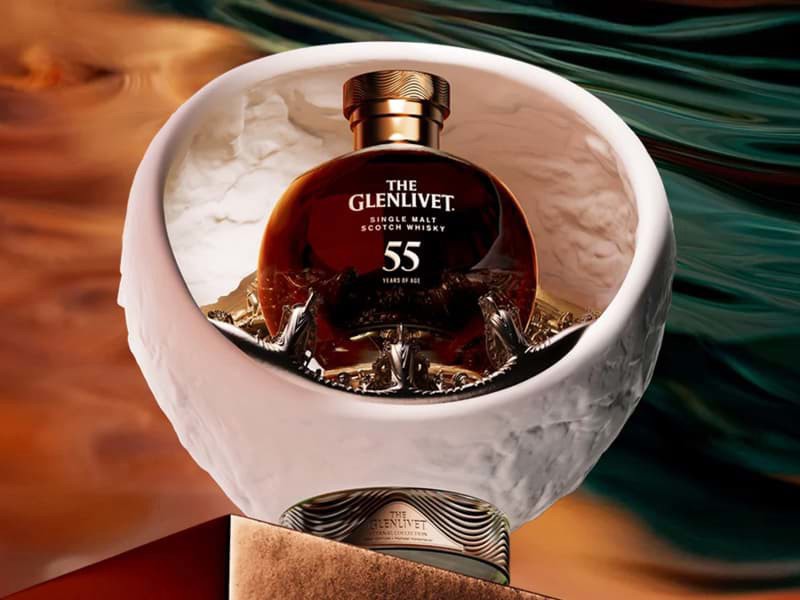 Glenlivet 55 năm - phiên bản whisky lâu đời nhất của thương hiệu