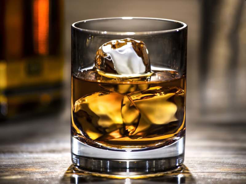 Top 10 Single malt Scotch whisky ngon nhất từ IWSC 2024