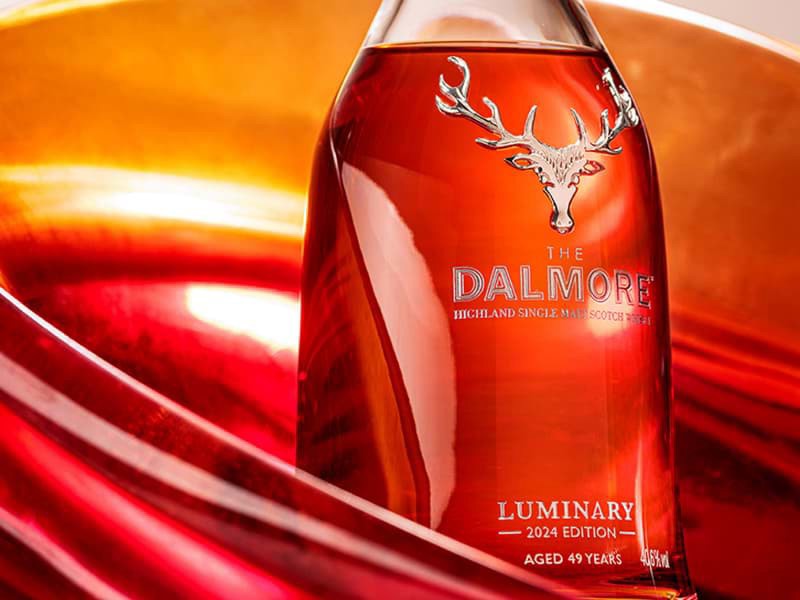Dalmore 49 năm được bán với giá 117.400 USD tại cuộc đấu giá Sotheby's