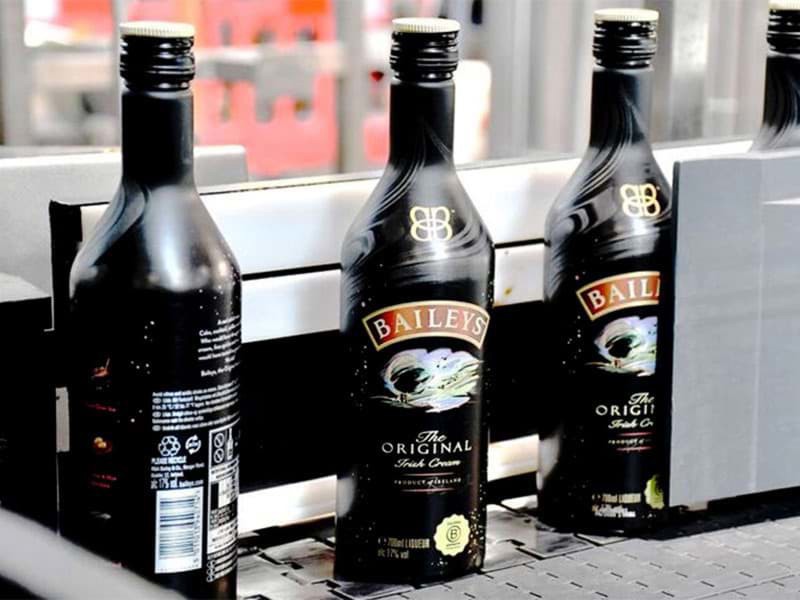 Baileys ra mắt 30.000 chai nhôm Baileys Original Irish Cream