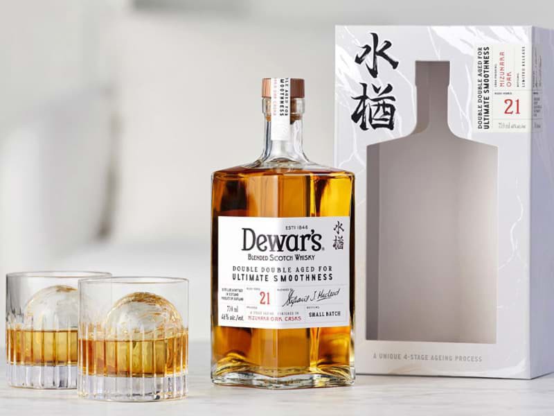 Dewar's Double Double 21 year old Mizunara Oak được phát hành
