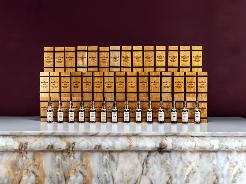 Bộ sưu tập Macallan mini sẽ được bán với mức giá 250,000 bảng Anh