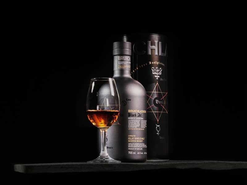 Bruichladdich phát hành phiên bản Black Art 10