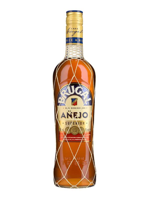 Rượu Brugal Anejo Rum