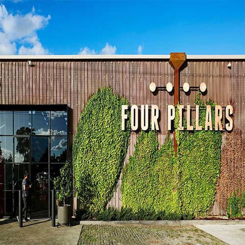 Four Pillar mở cửa nhà máy chưng cất