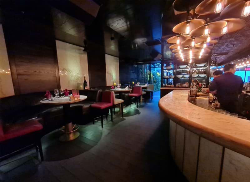 Qui bar quan 1 hcm