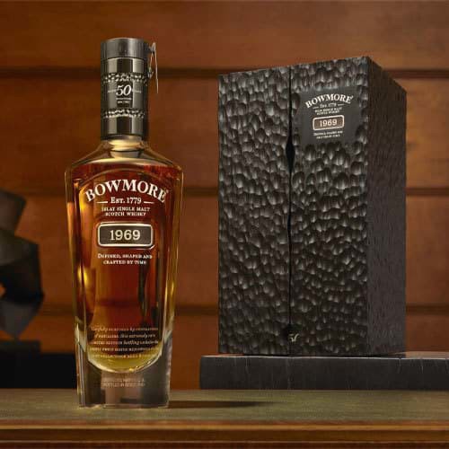 Bowmore phát hàng chai rượu whisky 50 năm