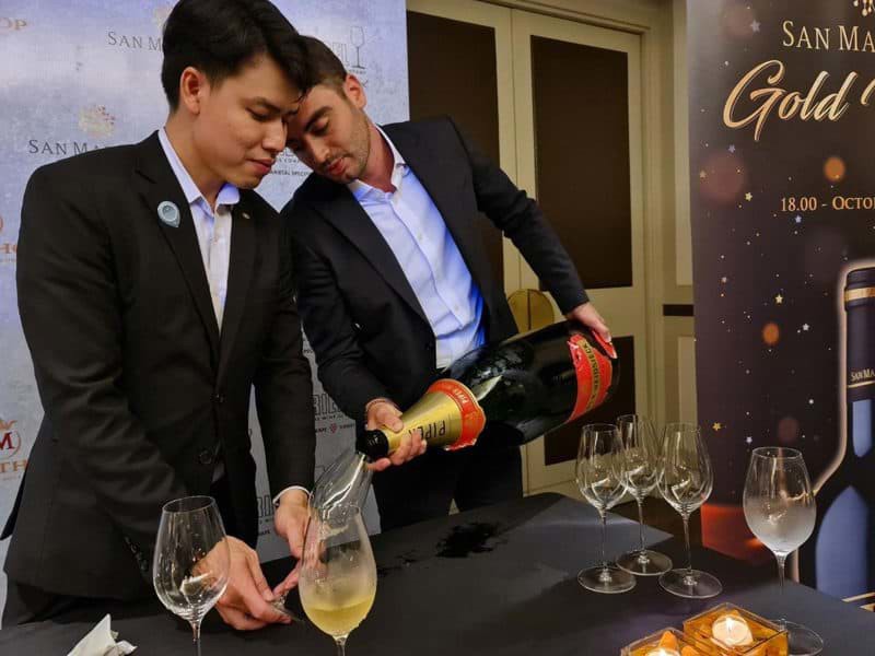 khui Champagne